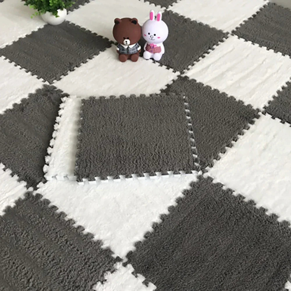 PlushUp™ Furry Puzzle Carpet